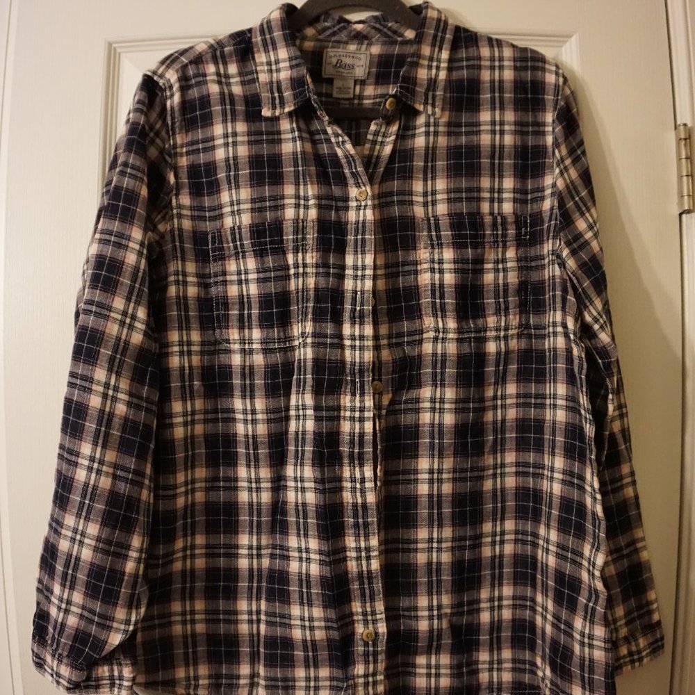 PRE-OWNED G. H. Bass Outlet Long Sleeve Plaid Women Blue Pink LARGE 100% Cotton
